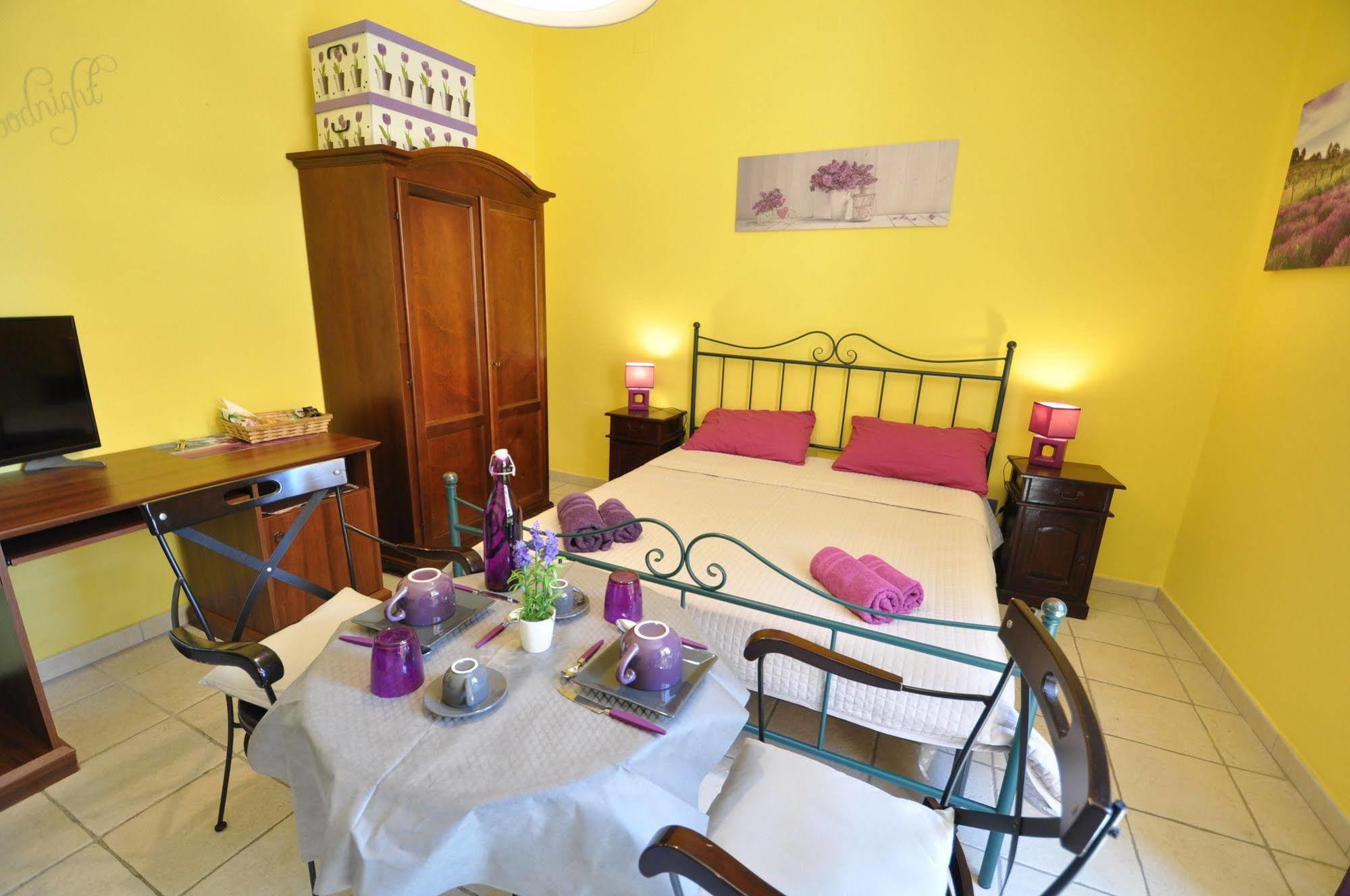 Cerdena Rooms กาญารี ภายนอก รูปภาพ