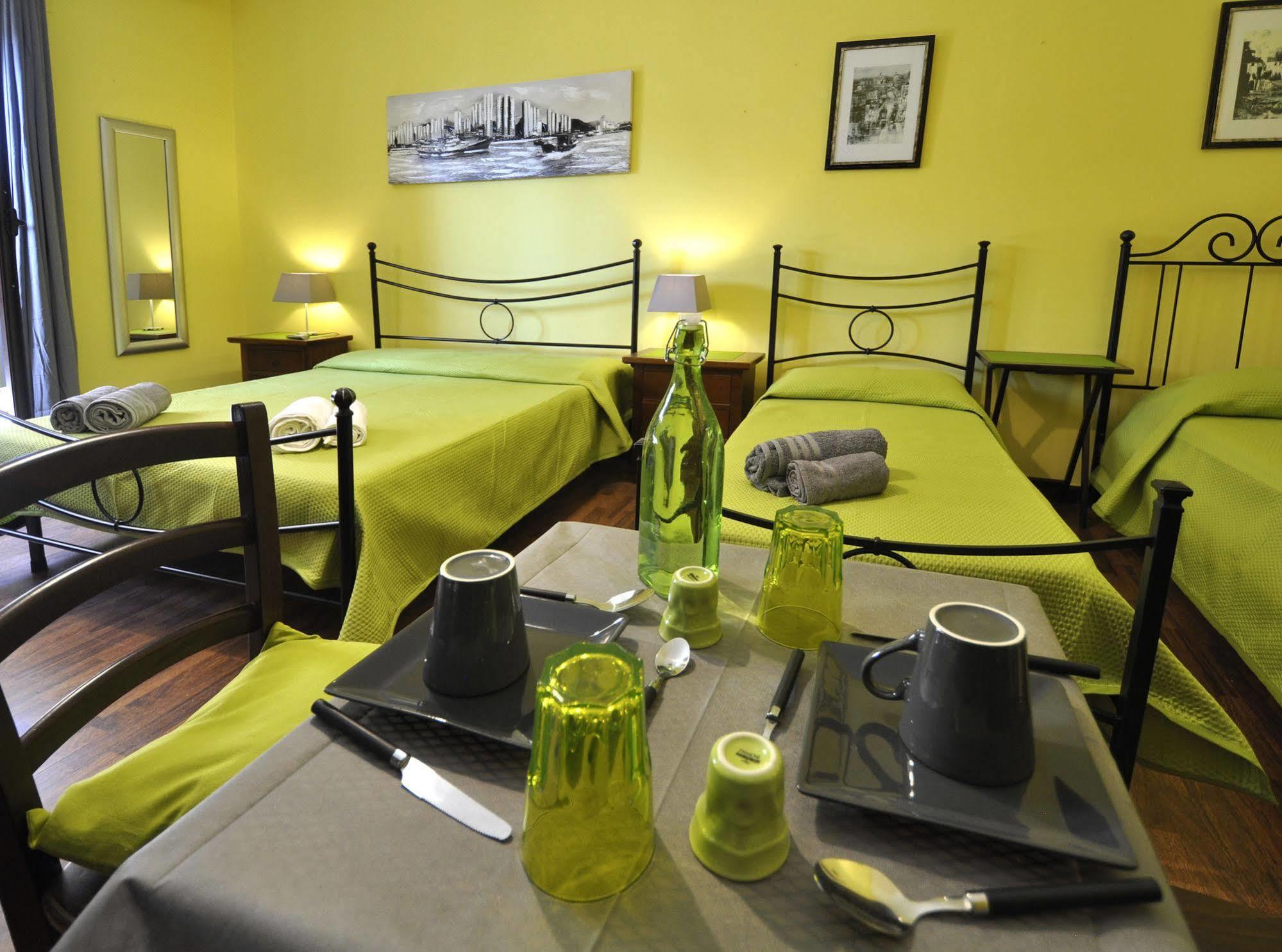 Cerdena Rooms กาญารี ภายนอก รูปภาพ