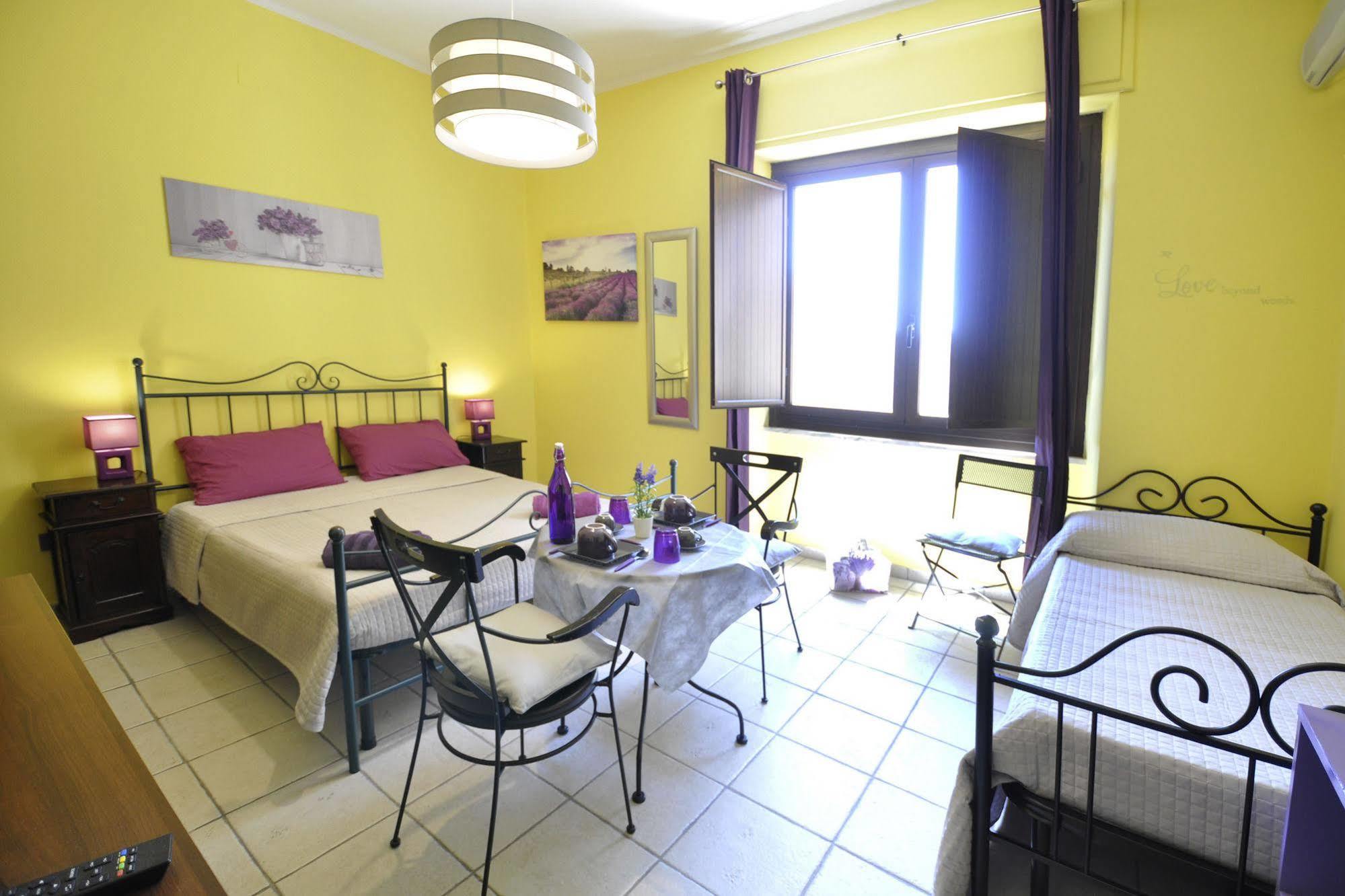Cerdena Rooms กาญารี ภายนอก รูปภาพ